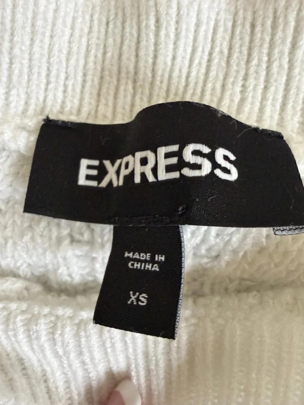 Express Classic White Textured Knit Sweater - Women's Crewneck size XS